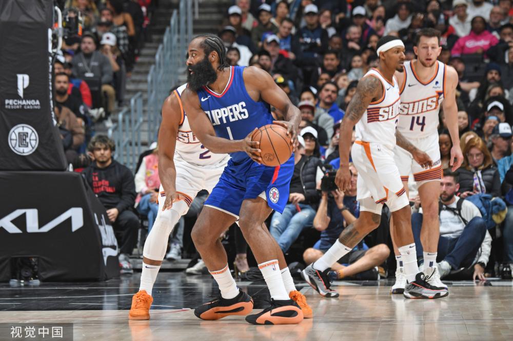 日益激烈 日益激烈